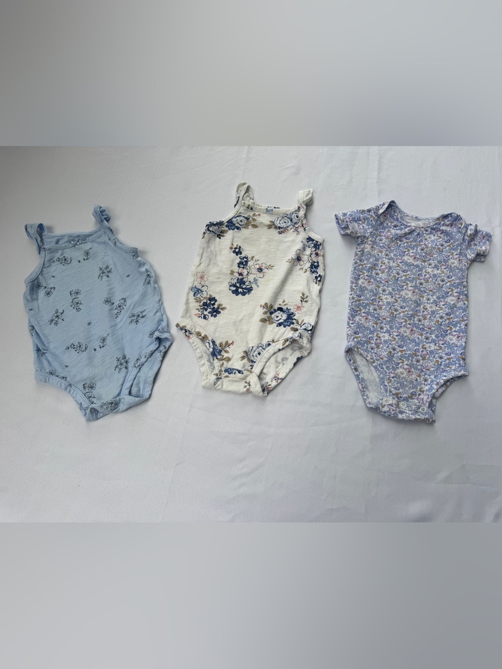 Floral Cotton Baby girl -1Piece Romper - Blue, Cream, Lavender girls size 18 mon